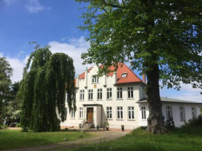 Herrenhaus Hohewarte